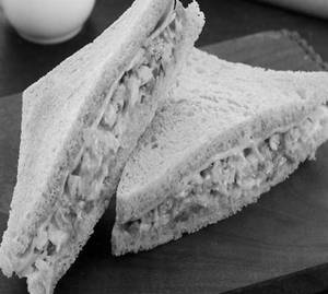 Egg cheese sandwich