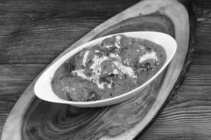 Chicken Tikka Butter Masala (6 Pcs)
