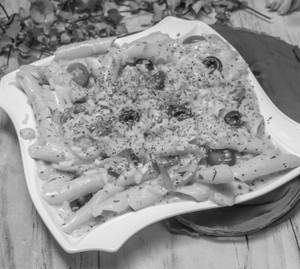 White Sauce Pasta    