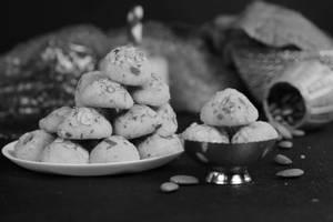 Lakarshi Laddu