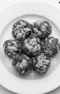Dry Fruit Laddu [250 Gms]