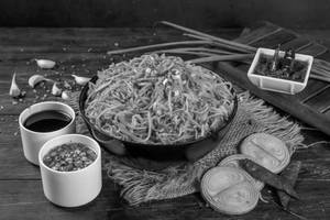 Veg Schezwan Noodles