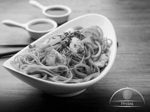 Chicken Hakka Noodles