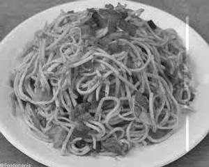 Schezwan Mushroom Noodles
