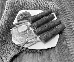 Mutton Seekh Kebab (8 Pieces)