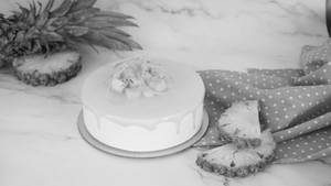 Pineapple Cake{ 1kg }