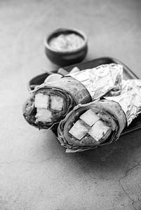 Chilli Paneer Roll [2 Pieces]