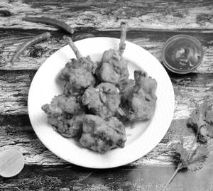 Chicken Pakoda (Half) (Qty-6)