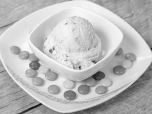 Gems Bond Blue Ice Cream (Minty Scoop)
