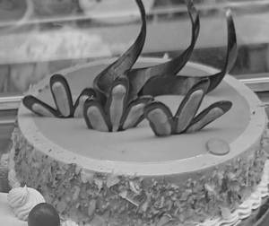 Almond Alphonso Eggless Cake