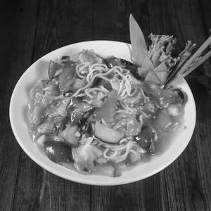 Gravy Noodles Veg