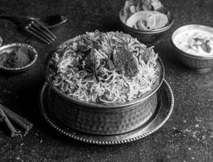 Sajuk Toop Mutton Dum Biryani