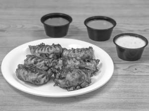 Veg Chilli Momos [10 Pieces]