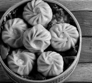 Veg Steamed Momos