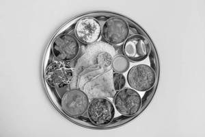 Spl Aloo Paratha Thali 