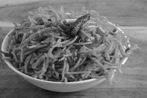 Schezwan Chicken Noodles