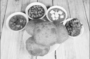 Kachori (4 Pcs)