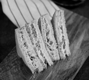 Mayo delight sandwich