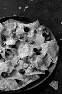 Spicy Cheese Nachos