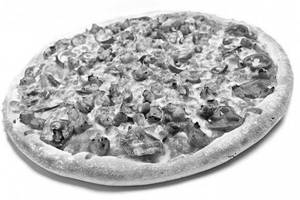 Tandoori Chicken Tikka Pizza