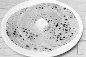 Tawa roti butter