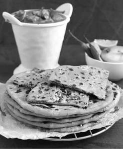Paneer Naan / Parantha