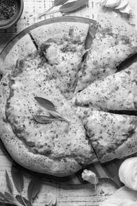 Garlic Pizza