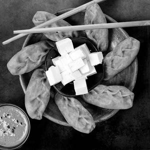Paneer & Paneer Tikka Momos (6pcs)