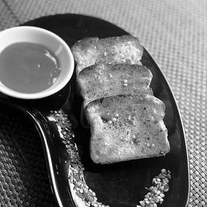 Classic Garlic Bread [3 Pieces]