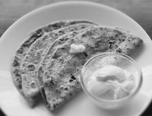Plain Paratha ( 2 Parathas )
