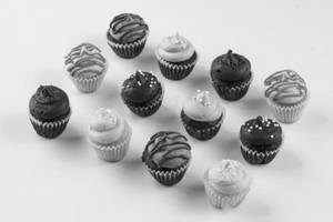 Assorted Mini Cupcakes (box Of 12)