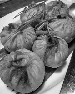 Vegetables Momo Fried (10Pcs)