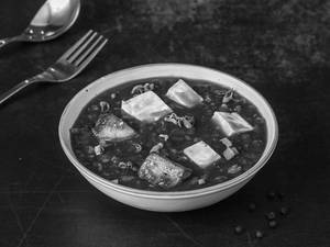 Stir Fry Paneer In Spicy Black Bean Sauce