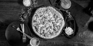 Tandoori Chicken Pizza
