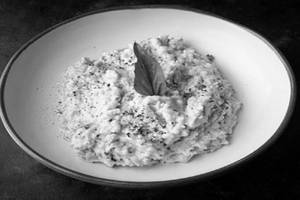 Keto Low Carb Cauliflower Risotto With Exotic Veggies