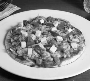 Medium Paneer Tikka Pizza