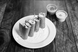 Theen Maar Roll Dosa 