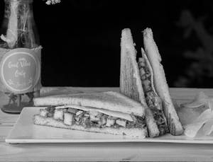 Peri Peri Paneer Sandwich
