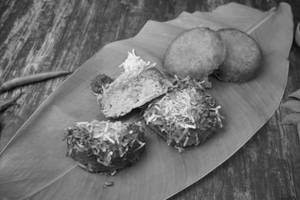 Dhokla Idli (2 Pcs).