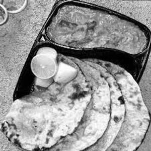 Butter chicken and 3 Chapati Combo