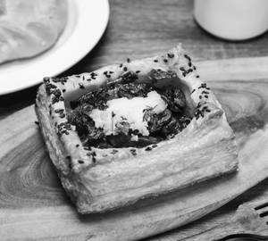 Grilled Mushroom with Feta Cheese Puff