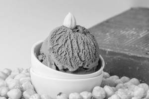 Chocolate Hazelnut Ice Creams (500 ml)