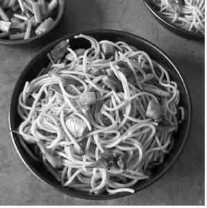 Mushroom Chow mein