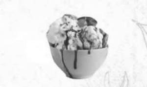 Vanilla Ice Cream (Single Scoop)