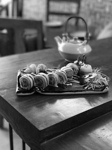 Yasai Dragon Maki [8 Pieces]