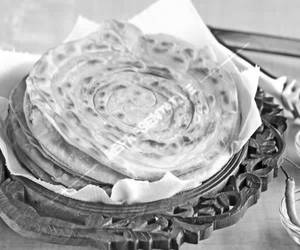 Garlic Naan / Paratha