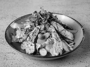 Smoked Chicken Salad With Citrus Caper Berries