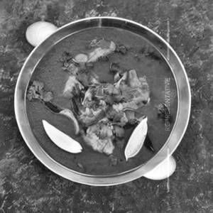 Singpho Chicken Curry