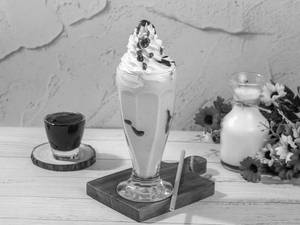 Strawberry Shake
