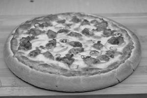 Hot Chicken Pizza